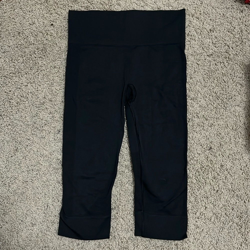 Lululemon cropped leggings